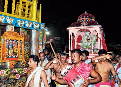 Goddess Laxmi in decorated Palanquin