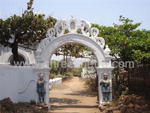 Entrance gate of Sonar Gauranga Temple
