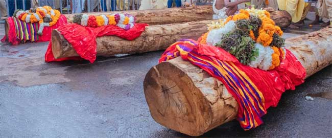 Three logs with Angya Malas from the three Deities