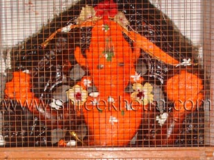 Lord Mahavir on temple wall