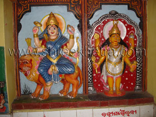 Goddesses on inner wall