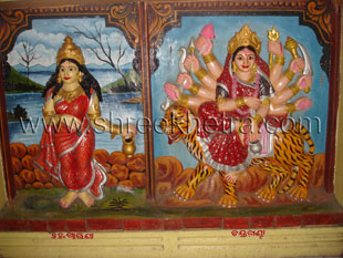 Goddesses on inner wall