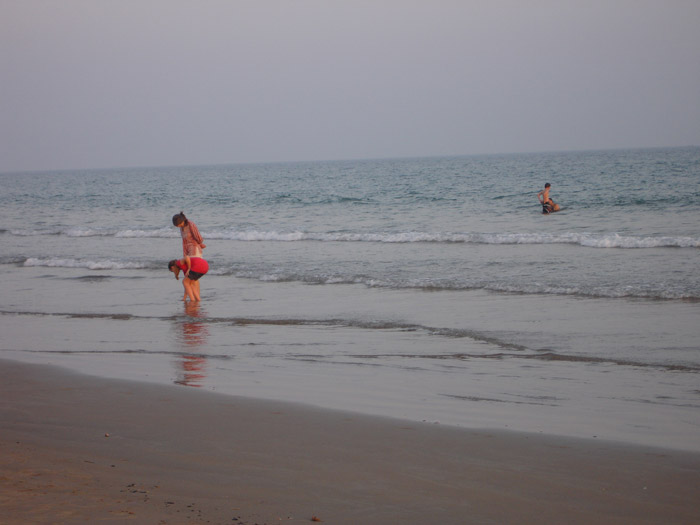 Tourists enjoying their Evening at Puri Sea Beach